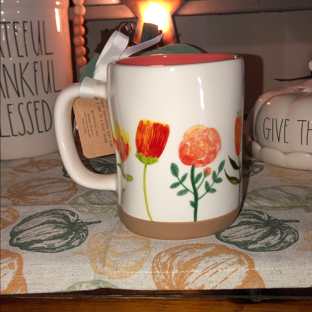 Rae Dunn HELLO SUNSHINE Mug Flowers & Unfinished Bottom - Picture 4 of 7